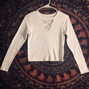 Hollister White Long Sleeve Size Medium